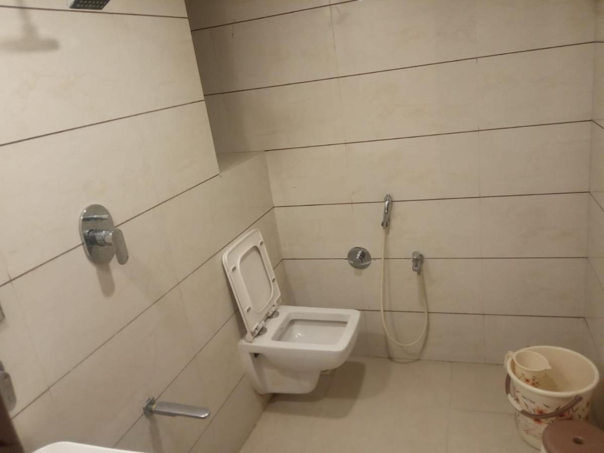 Hotel Apex Ahmedabad Esterno foto